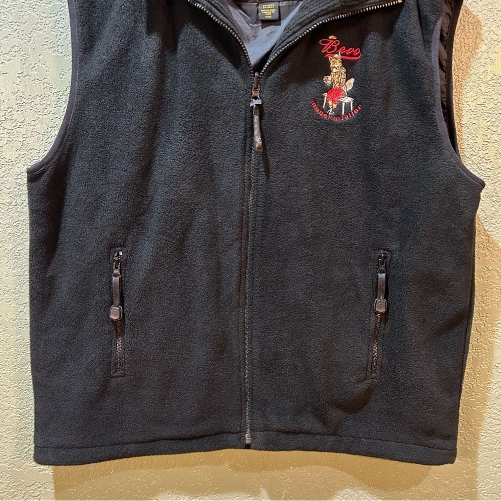Anheuser Busch Bevo Modernization The Fox Fleece Vest Size Medium - Picture 2 of 8